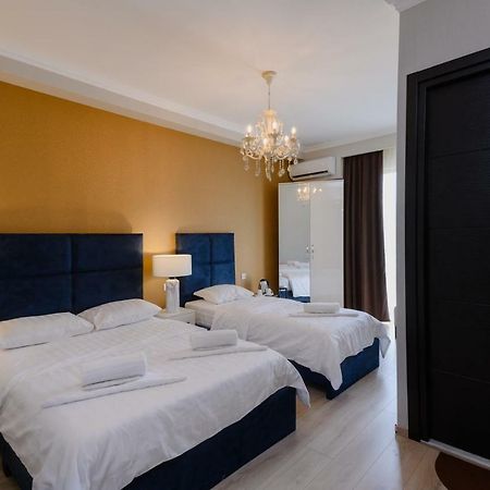Golden Globe Boutique Hotel ティビリシ エクステリア 写真