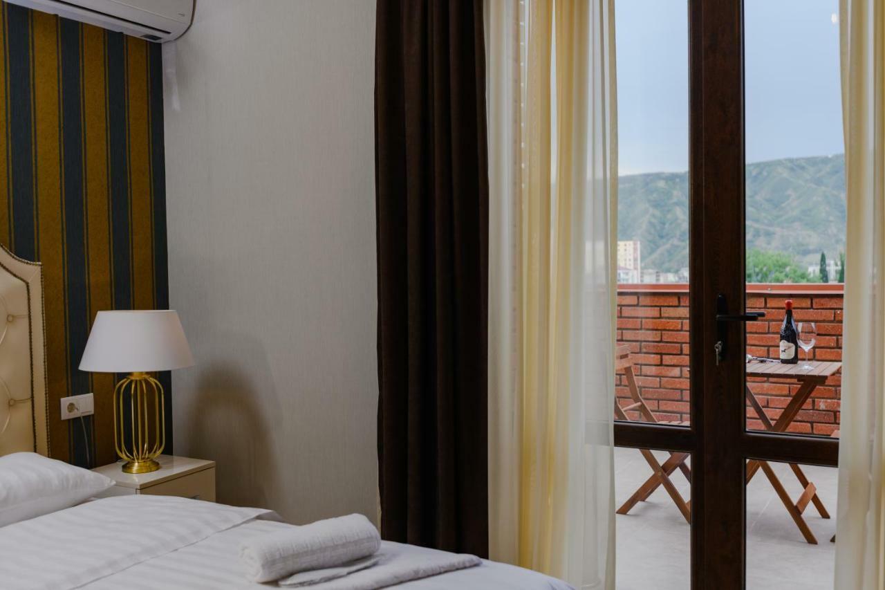 Golden Globe Boutique Hotel ティビリシ エクステリア 写真